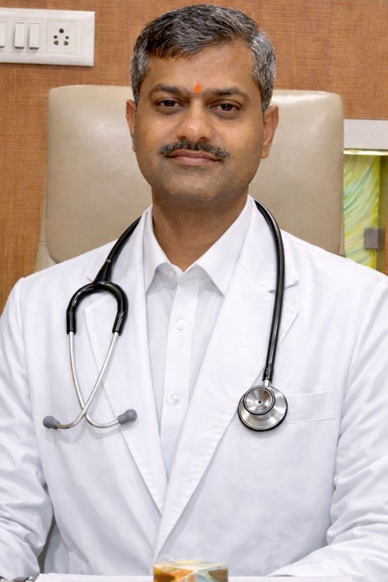 वैद्य सचिन र. म्हैसने (नाना)